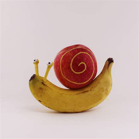 Spanish Artist Plays With Fruit To Make Funny Pictures | Bored Panda