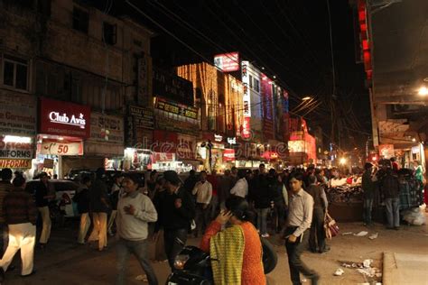 New Delhi by Night editorial stock image. Image of shops - 48360604