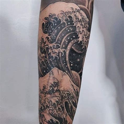 101 Amazing Japanese Wave Tattoo Designs You Need To See! in 2020 | Japanese tattoo designs ...