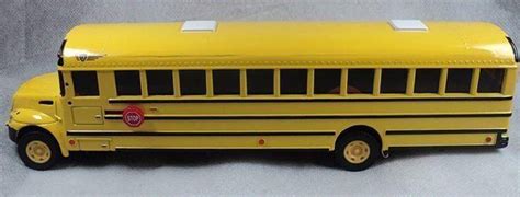 Extended Edition Classical Yellow U.S School Bus Toy [SB4T069] : EZBUSTOYS.COM