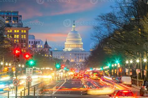 Washington DC downtown skyline of USA 3178889 Stock Photo at Vecteezy