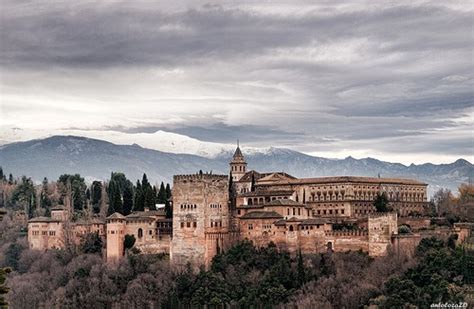 Alhambra Palace, Granada | Eyeflare.com