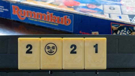 Rummikub Rules You Can Understand - tihii.com