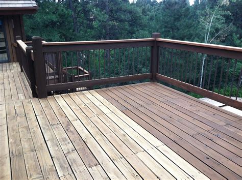 Cabot deck stain in Semi Solid Bark Mulch half stained | Best Deck ...