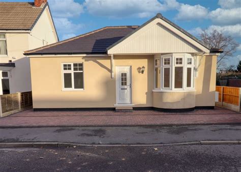 3 bed detached bungalow for sale in Ashby Road, Scunthorpe DN16 - Zoopla