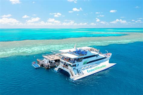 Review: Reef Sleep with Cruise Whitsundays, QLD - Top Oz Tours