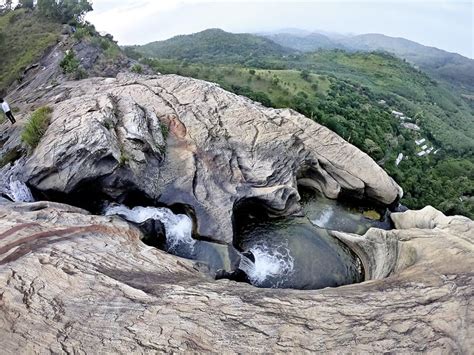 Diyaluma Falls | Attractions in Badulla | Ceylon Pages