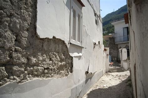 Renovo: a joint effort to sustain the Italian areas affected by the ...