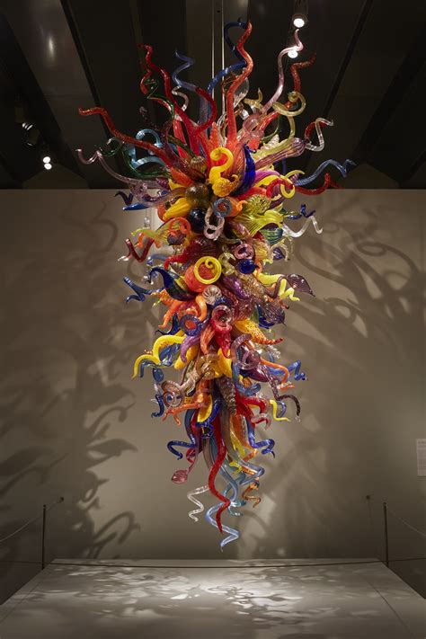 Spotlight on Dale Chihuly — Museum of Glass