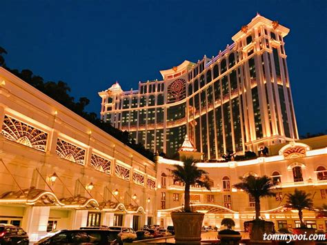 12 Must Visit Macau Attractions & Travel Guide | Tommy Ooi Travel Guide