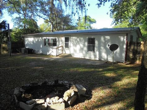 Ocklawaha, FL Real Estate - Ocklawaha Homes for Sale | realtor.com®