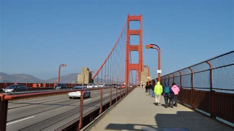 12 Tips to Walk Across the Golden Gate Bridge in San Francisco