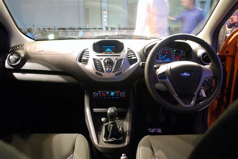 Ford Figo Photo, Dashboard Image - CarWale