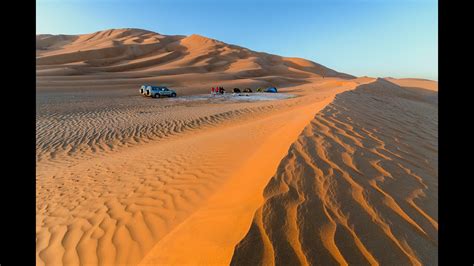 Driving in the Rub' al Khali (Empty Quarter) in Oman - YouTube