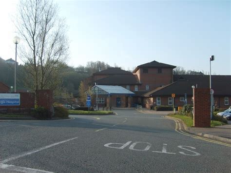 Rowley Regis Hospital © Gordon Griffiths cc-by-sa/2.0 :: Geograph ...