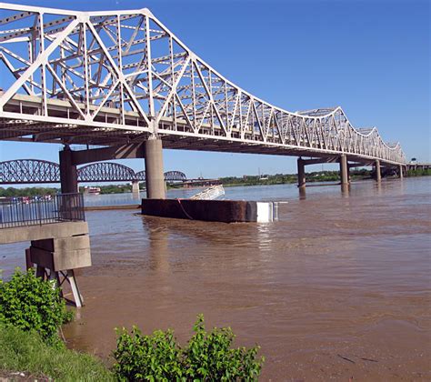 Poppular Photography: Star of Jeffersonville Dock