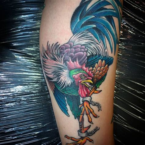 Rooster Tattoo On Right Shoulder - HD Tattoo Design Ideas