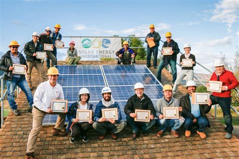 SEI Spanish Hands-on Solar Installation Training Lab HUGE Success - Solar Energy International ...