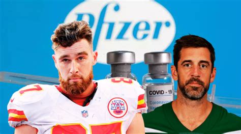 Travis Kelce talks out about Aaron Rodgers in a Wall Street Journal article