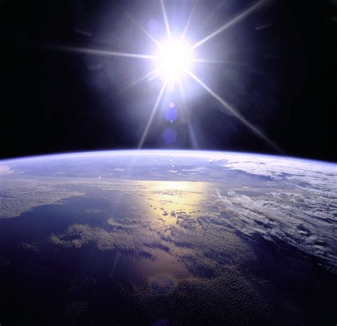 File:Full Sunburst over Earth.JPG - Wikipedia, the free encyclopedia