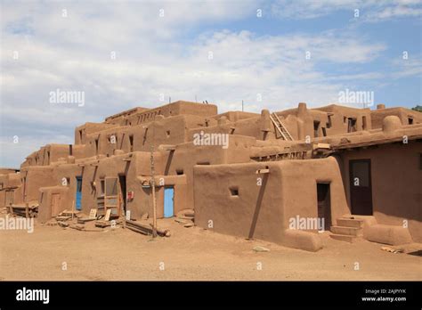 Taos Pueblo, UNESCO World Heritage Site, Taos, New Mexico, USA Stock Photo - Alamy