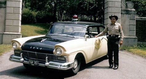 Tennessee State Police | Police cars, Old police cars, Police car pictures