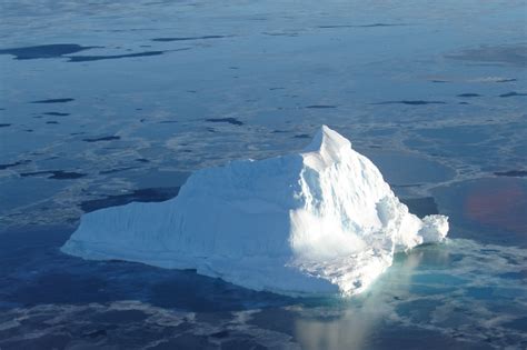 Pictures of Icebergs from Antarctica