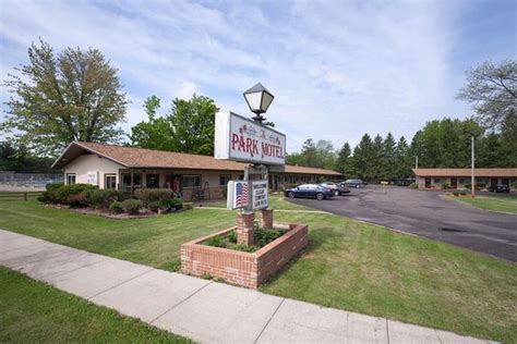 PARK MOTEL (AU$105): 2022 Prices & Reviews (Marshfield, WI) - Photos of ...