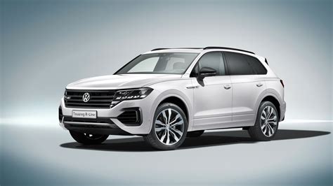 Vw Touareg R-Line 2025 - Mary Quinn