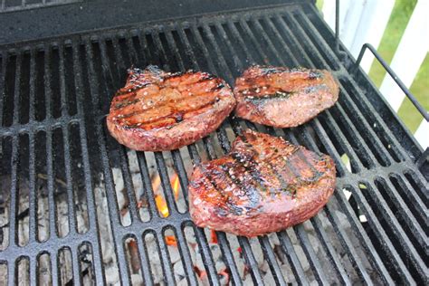 Grilled Petite Sirloin Steak Recipe - Mr. B Cooks