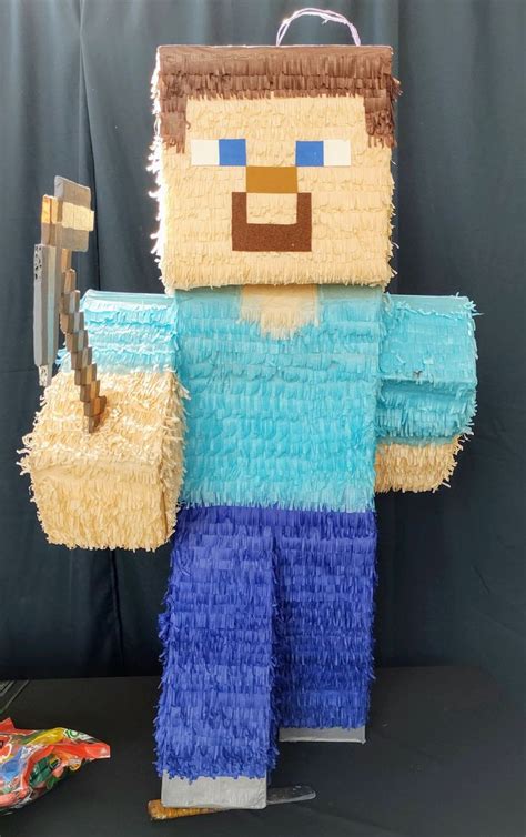 Piñata Steve Minecraft en 2021 | Piñata de minecraft, Fiesta minecraft, Piñatas