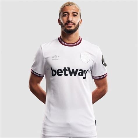 West Ham United 2023-24 Umbro Away Kit Unveiled » The Kitman