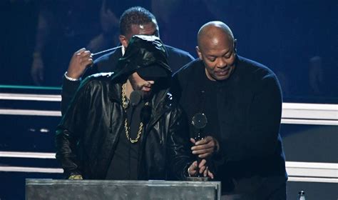 Eminem Thanked Over 100 Rappers in His Induction Speech | Eminem.Pro ...