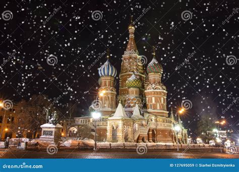 Snowy Moscow. St. Basil`s Cathedral on Red Square in Snowfall Stock Image - Image of historic ...