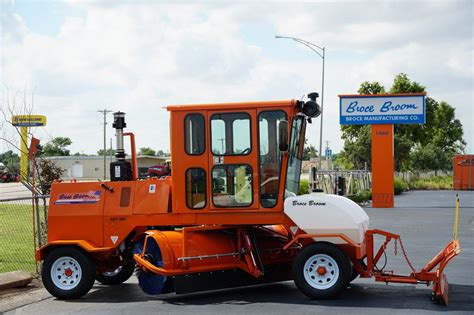 Broce 350 Series Road Construction Sweeper - Broce Broom