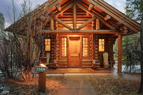 10 Best Wyoming Cabin Rentals for a Secluded Retreat