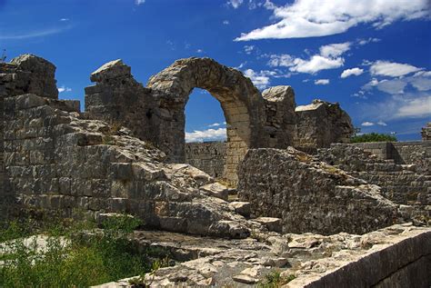 Salona Archeological Site | Attractions - Adriatic DMC