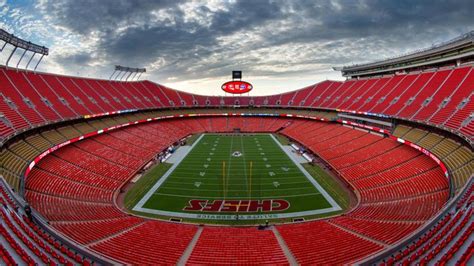 Arrowhead Stadium | Kansas city chiefs football, Arrowhead stadium, Nfl ...