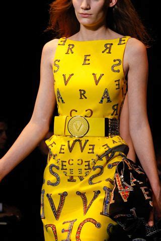 #yellow print dress + Versace Versace Fashion, Versace Couture, Couture ...