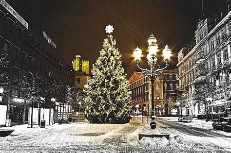 Christmas | Sweden christmas, Holiday christmas tree, Swedish christmas