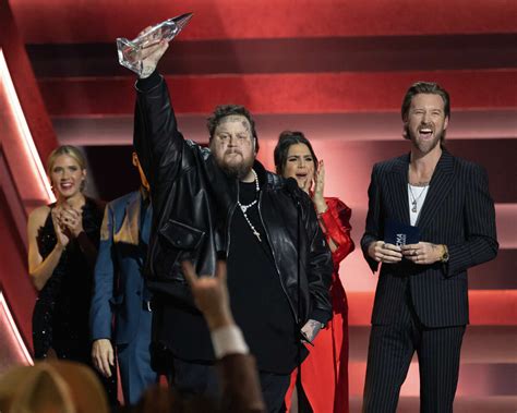 Jelly Roll wins Best New Artist, opens the CMAs 2023 with Wynonna Judd