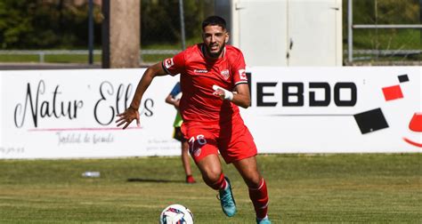 Dijon : Yassine Benzia rejoint Qarabag (off)