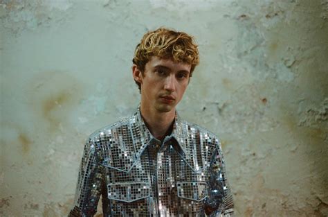 Troye Sivan's 'Got Me Started' Music Video Arrives: Watch