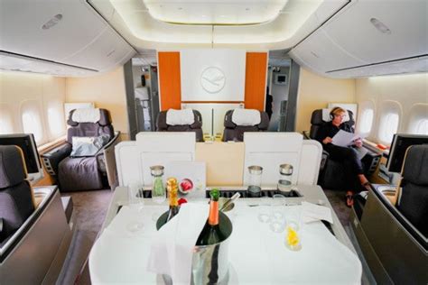 Lufthansa Boeing 747-8 First Class Review (Boston > Frankfurt)