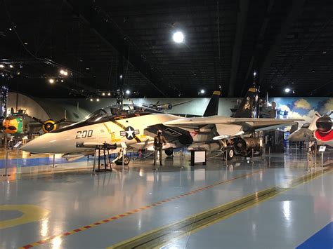 F-14 Tomcat sporting the Jolly Rogers livery, featuring Captain Snort ...