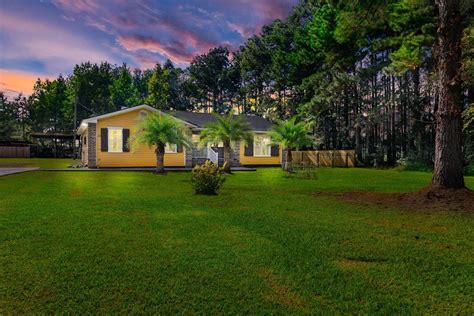 Holly Hill, SC Real Estate - Holly Hill Homes for Sale | realtor.com®