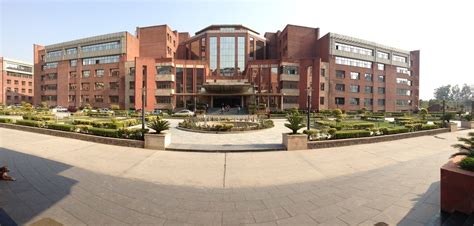 Amity International Business School | AIBS Noida | India - College4u.in