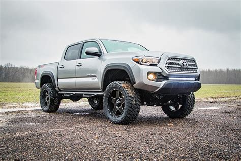 2004 Toyota Tacoma Lift Kit