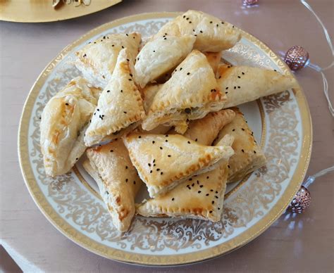 Chicken borek - how to make chicken borek - howandwhat.net