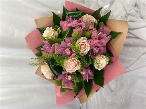 Luxury Pink Rose Orchid bouquet – buy online or call 01253 342451